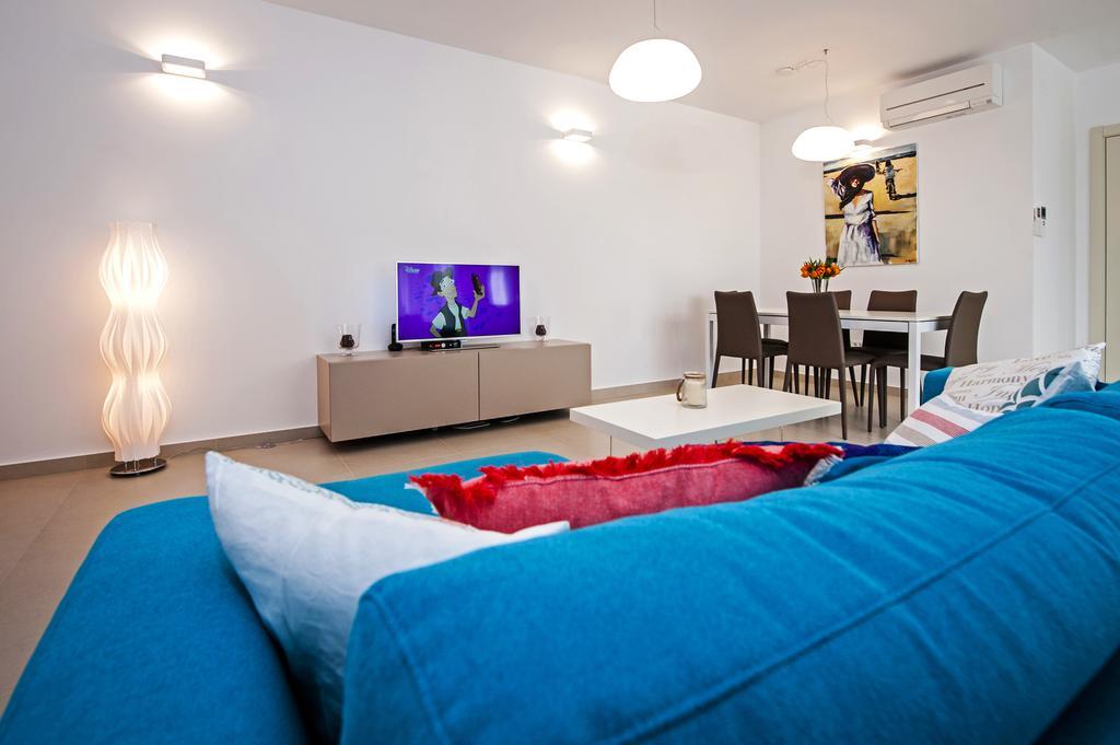 Sunset Luxury Apartment Ρόβινι Εξωτερικό φωτογραφία