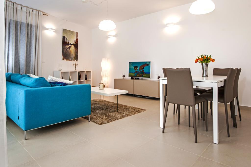 Sunset Luxury Apartment Ρόβινι Εξωτερικό φωτογραφία