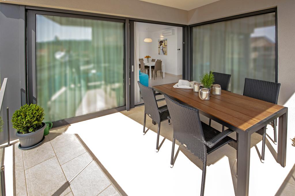Sunset Luxury Apartment Ρόβινι Εξωτερικό φωτογραφία