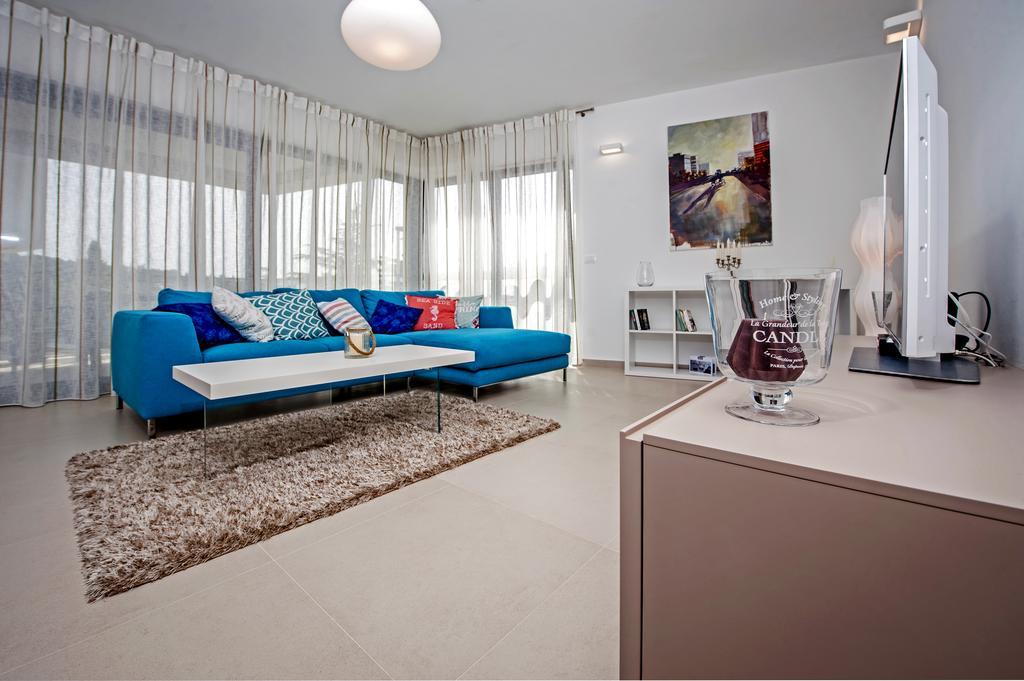 Sunset Luxury Apartment Ρόβινι Εξωτερικό φωτογραφία
